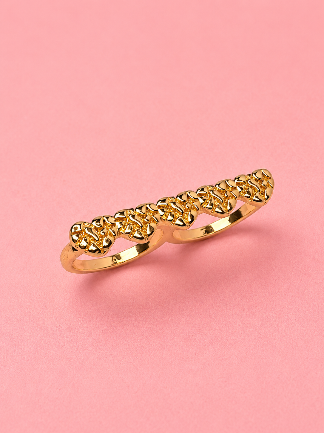 2 finger heart nugget ring