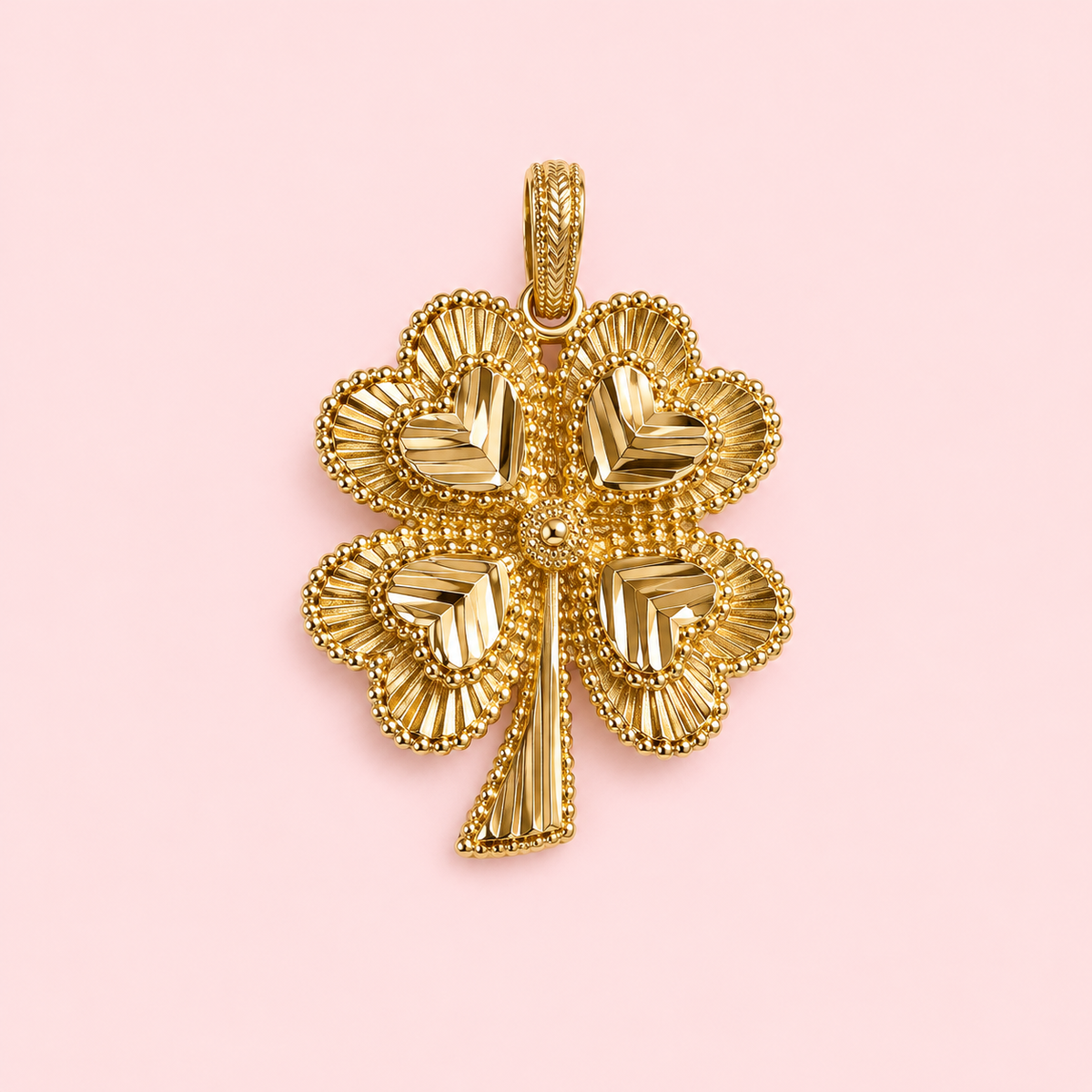 Four leaf clover charm
